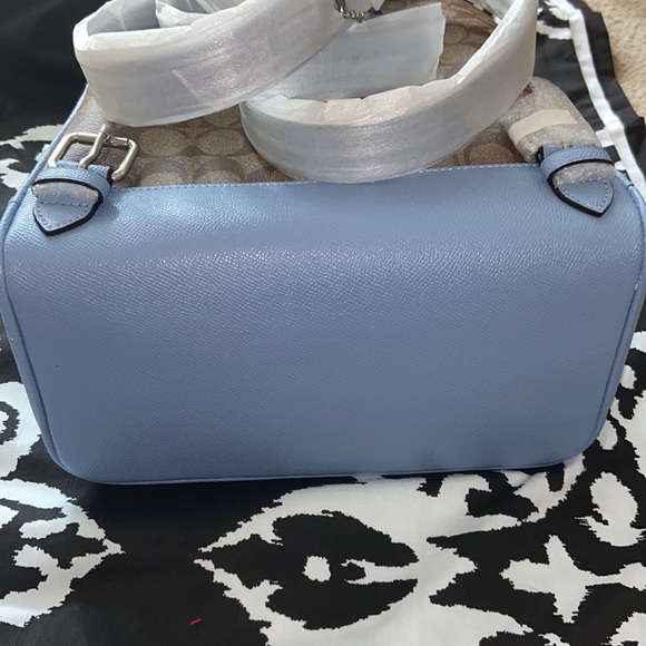 Kenley Backpack In Signature Canvas - Picture 6 of 7